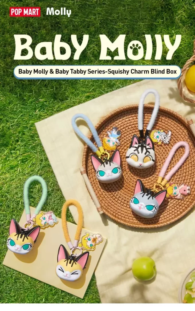 Caja sorpresa con colgante de pellizco de la serie Baby Molly y Baby Tabby Caja sorpresa con colgante de pellizco de la serie Baby Molly y Baby Tabby