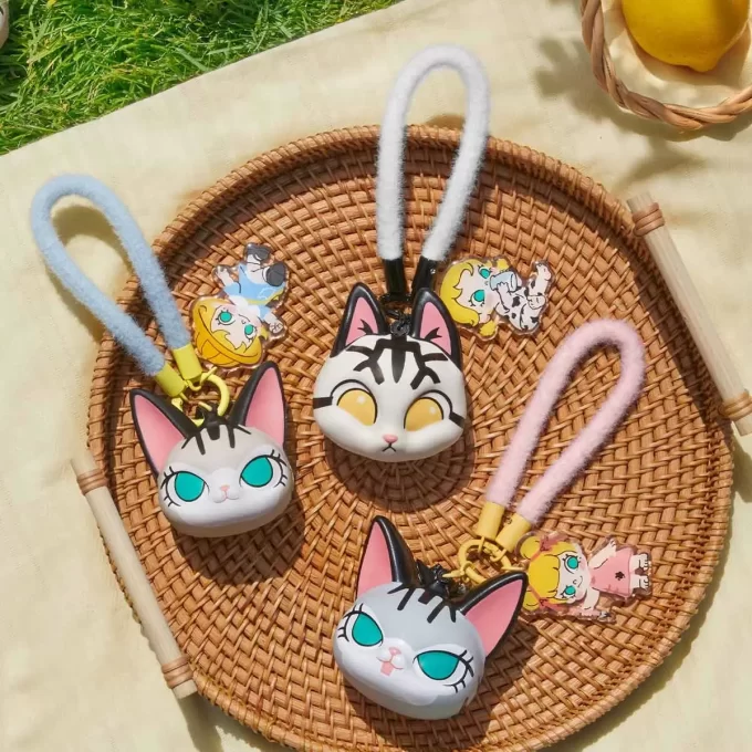 Caja sorpresa con colgante de pellizco de la serie Baby Molly y Baby Tabby Caja sorpresa con colgante de pellizco de la serie Baby Molly y Baby Tabby