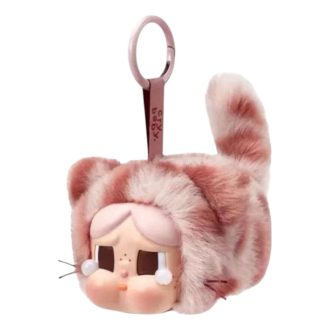 Colgante de peluche de vinilo “Pink Cuteie” de Crybaby Wild but Cute Colgante de peluche de vinilo “Pink Cuteie” de Crybaby Wild but Cute