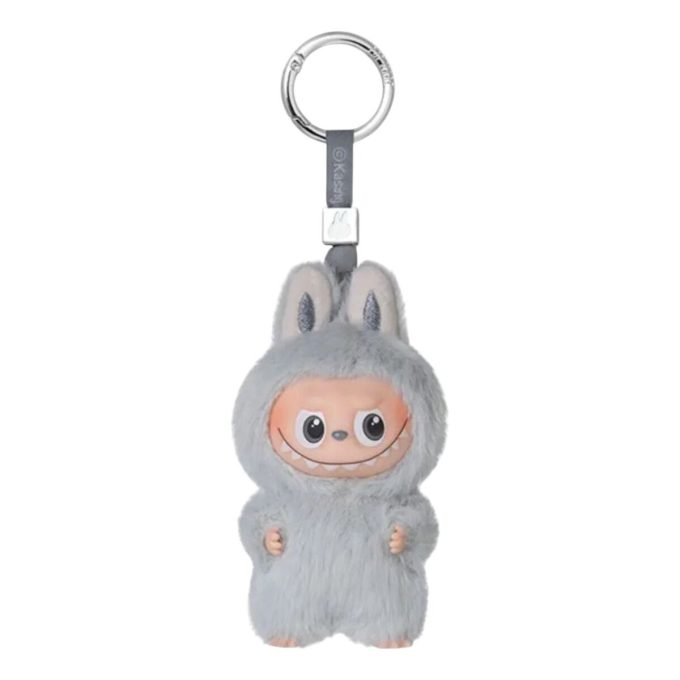 Colgante de peluche Labubu Pin for Love “C”