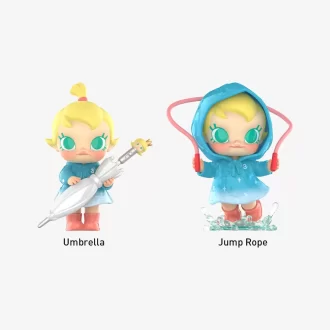 Figura divertida de Baby Molly en un día lluvioso