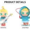 Figura divertida de Baby Molly en un día lluvioso