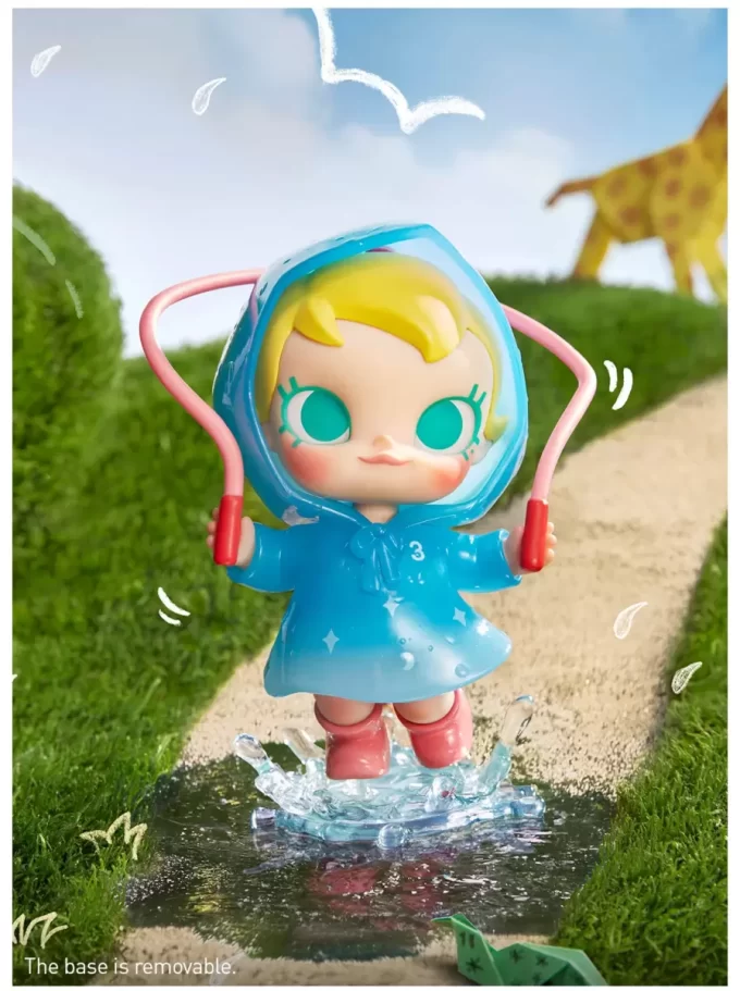 Figura divertida de Baby Molly en un día lluvioso