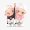 Figura saludos románticos de Zsiga