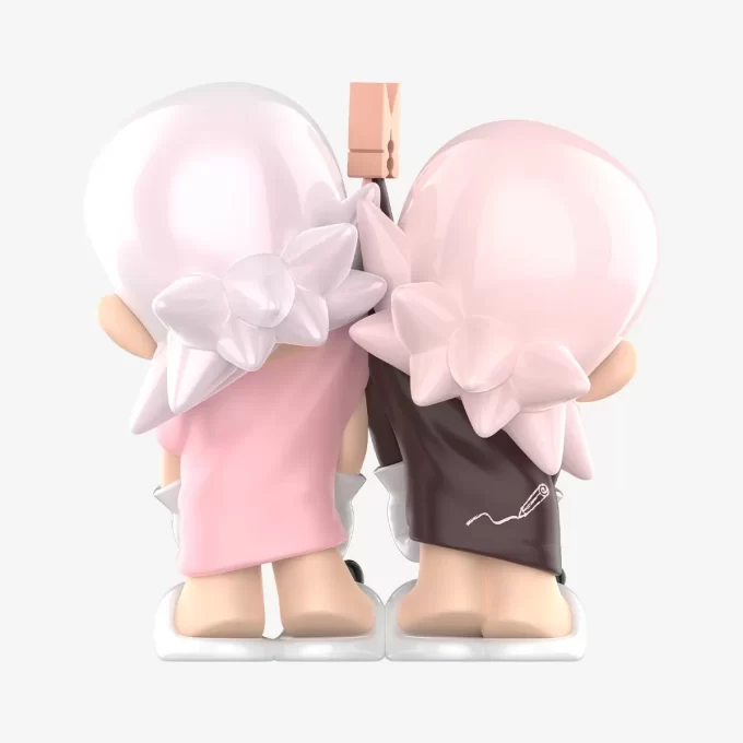 Figura saludos románticos de Zsiga