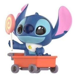 Figuras de Disney Stitch en una cita “Candy Swap”