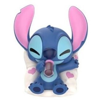 Figuras de Disney Stitch en una cita “Siesta acogedora”