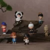 Figuras de la serie Hirono × CLOT
