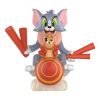 Figuras de Tom y Jerry con la brújula prohibida “Duelo de petardos”