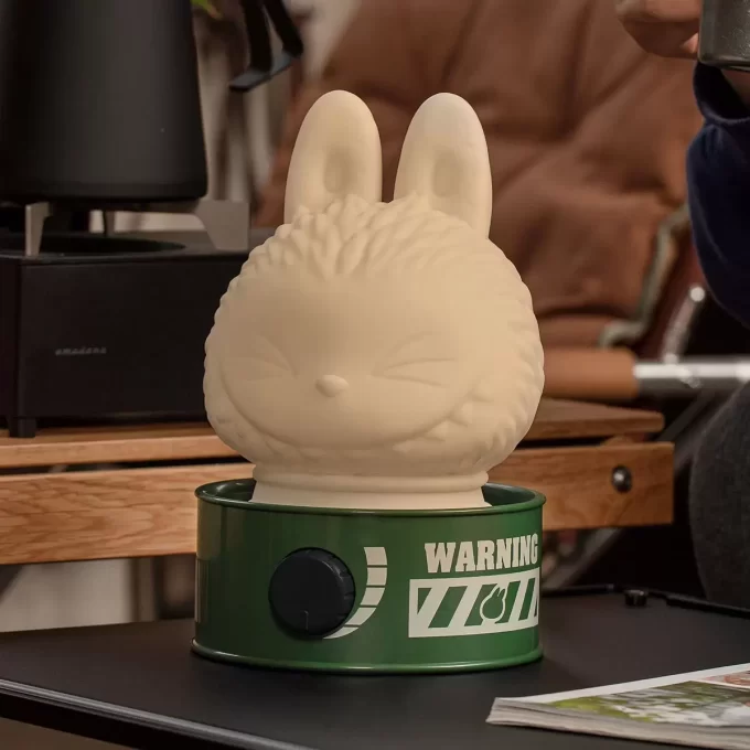 Lámpara de vinilo para muñeca LOS MONSTRUOS Serie Hogar de Elfos