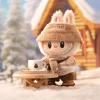 LOS MONSTRUOS – DRESS BE LATTE Muñeco de peluche de vinilo
