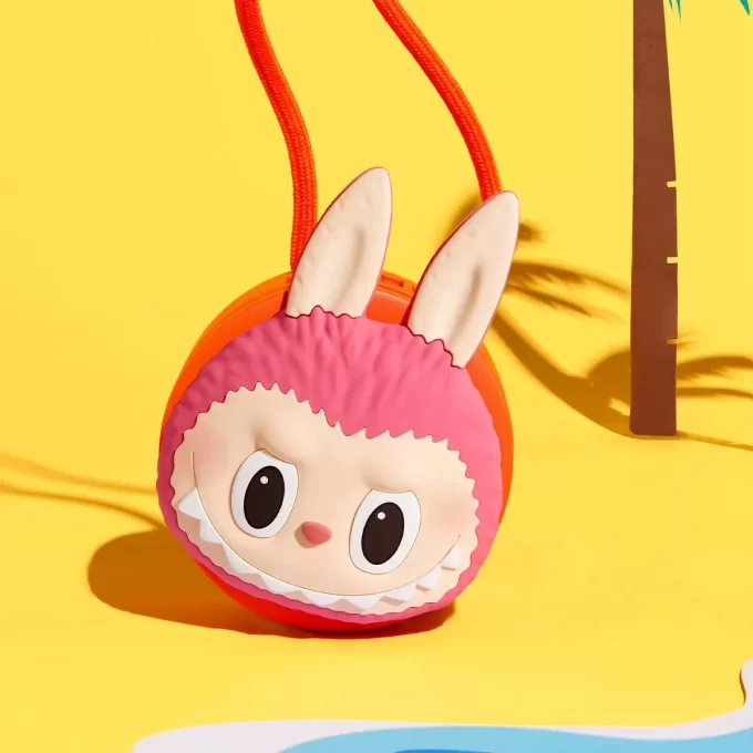 LOS MONSTRUOS Serie Encantada por la Playa-Fan