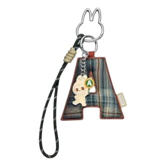 Pin Labubu para colgante de letra de amor “A”