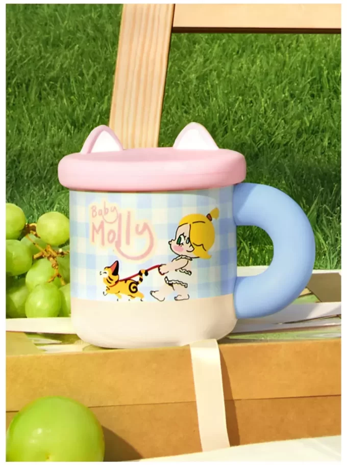 Serie Baby Molly y Baby Tabby – Taza con orejas de gato Serie Baby Molly y Baby Tabby – Taza con orejas de gato