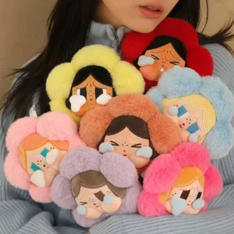 Serie Club Triste de CRYBABY: Caja sorpresa con flores de peluche