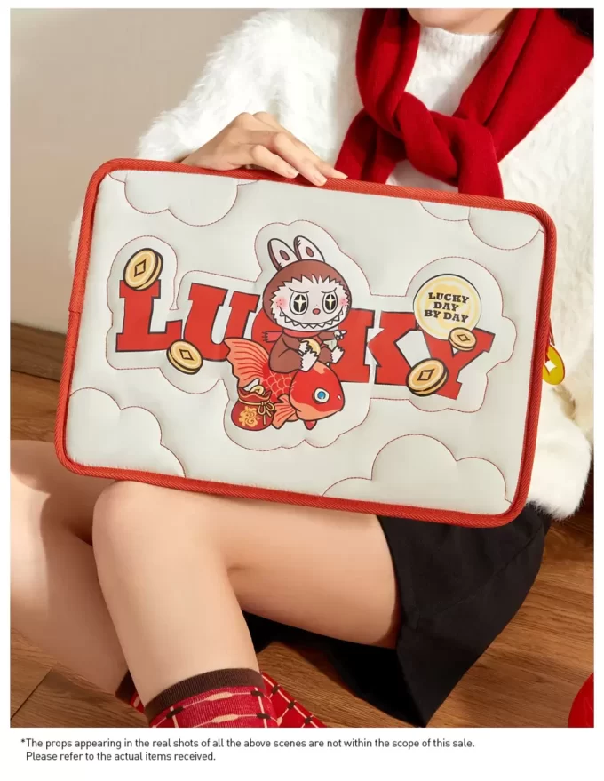 Serie de celebración de Año Nuevo de Wealthy Snake: Bolso para portátil LABUBU