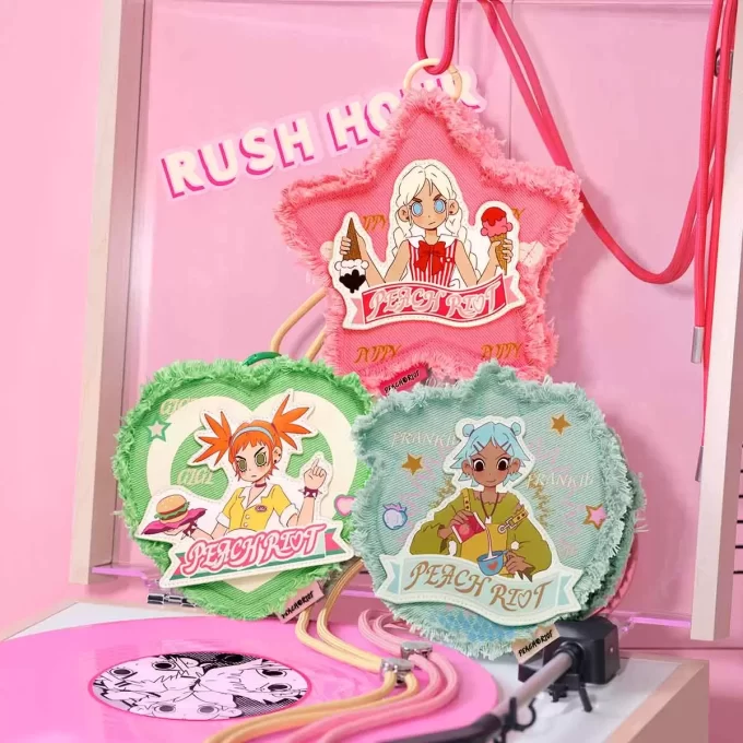 Serie Hora Punta de Peach Riot – Caja Sorpresa de Mini Bolsas Serie Hora Punta de Peach Riot – Caja Sorpresa de Mini Bolsas