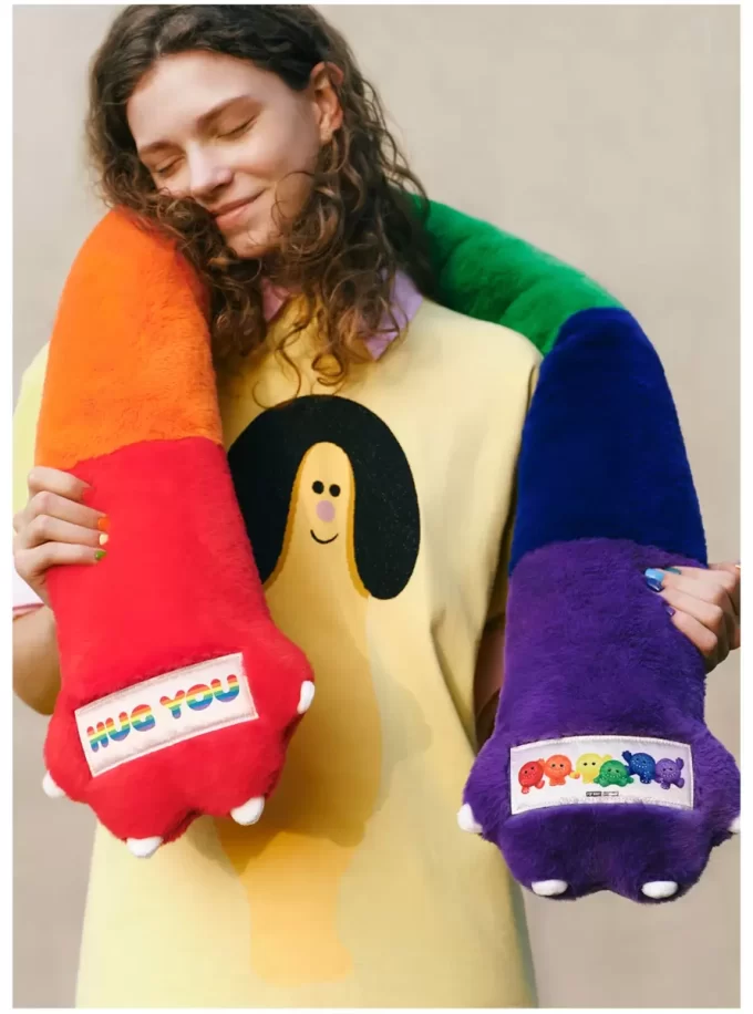 SERIE INSTINCTOY HUG YOU – Almohada