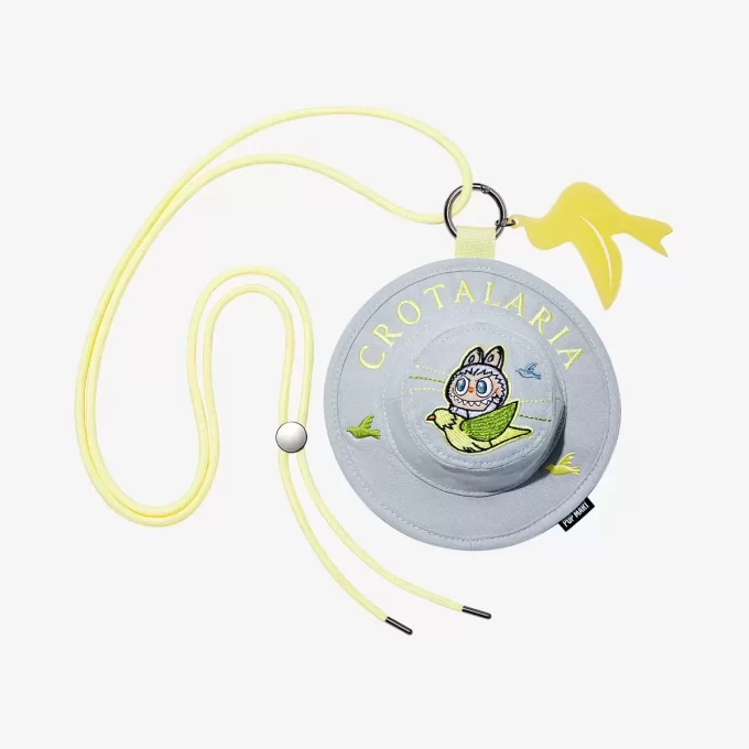 SERIE LOS MONSTRUOS CAEN EN LIBERTAD – Mini bolso con sombrero de pescador en caja SERIE LOS MONSTRUOS CAEN EN LIBERTAD – Mini bolso con sombrero de pescador en caja