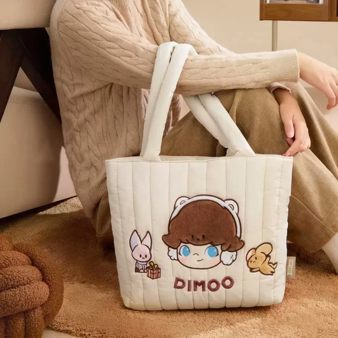 Serie navideña cálida y esponjosa – Bolsa nube DIMOO