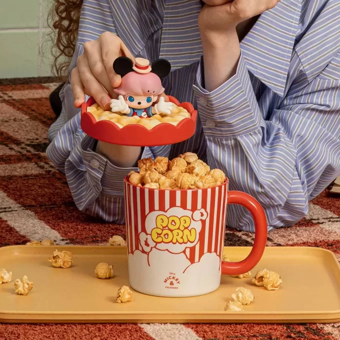 Taza de cerámica de la serie DIMOO WORLD × DISNEY