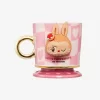Taza de la serie Let’s Checkmate de LOS MONSTRUOS